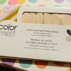 COLOR STREET 100% NAIL POLISH STRIPS